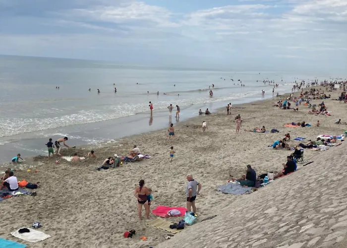 La Baie L’Etoile, Apt 4 pers, bord de mer, parking privé, Fort Mahon Plage